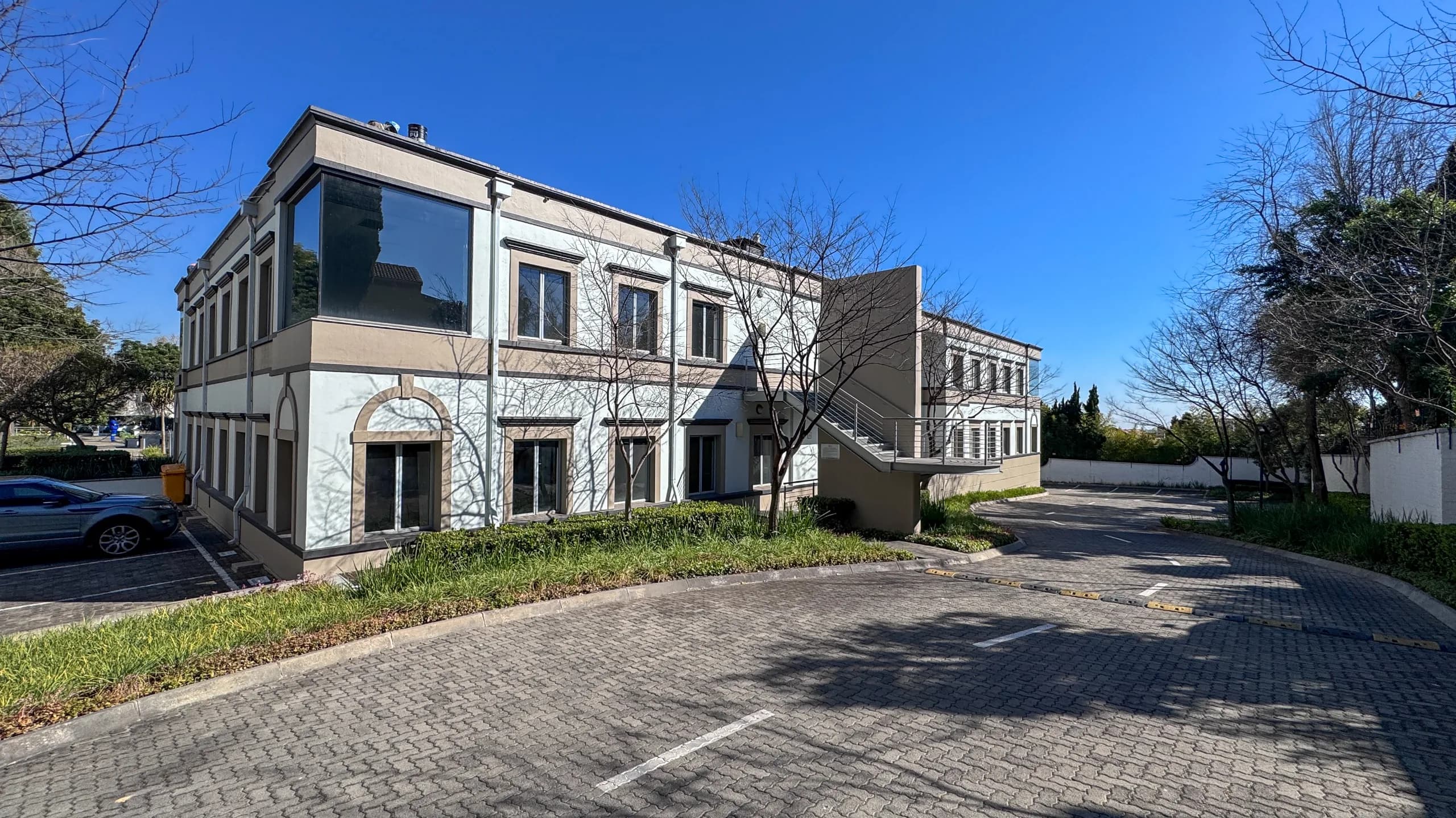 Substantial 1099m2 Fully Fitted First-Floor Commercial Wing with Rivonia Road Signage | Block A, Sandhurst Office Park