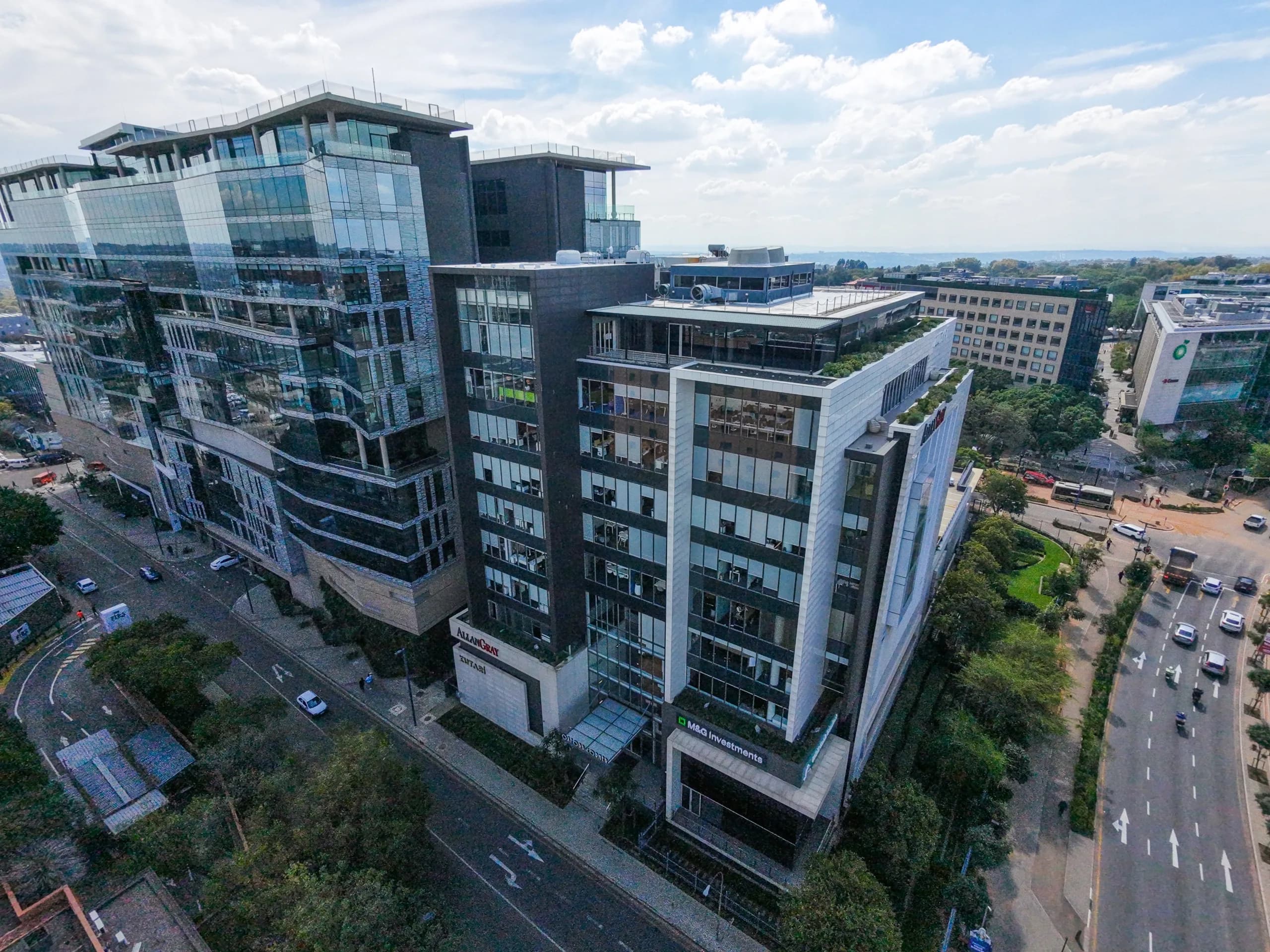 Fitted 250m2 Ground-Floor Green Star Office with Private Balcony & Street Access | Oxford Corner, Rosebank