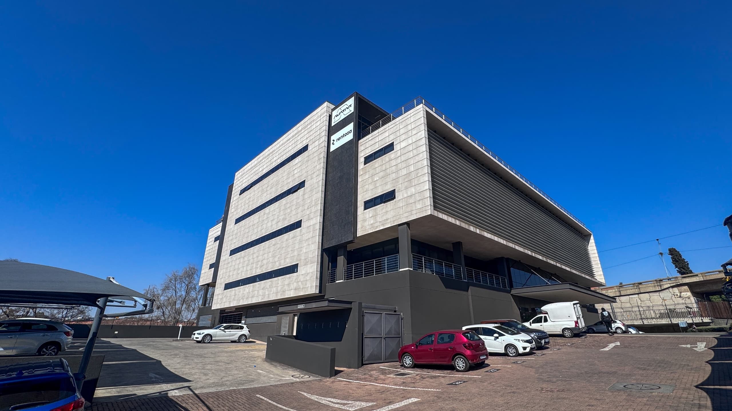 Prime 551m2 1st-Floor Fitted Suite with Innisfree Park Views & Dual-Arterial Exposure | 148 on Katherine, Sandton