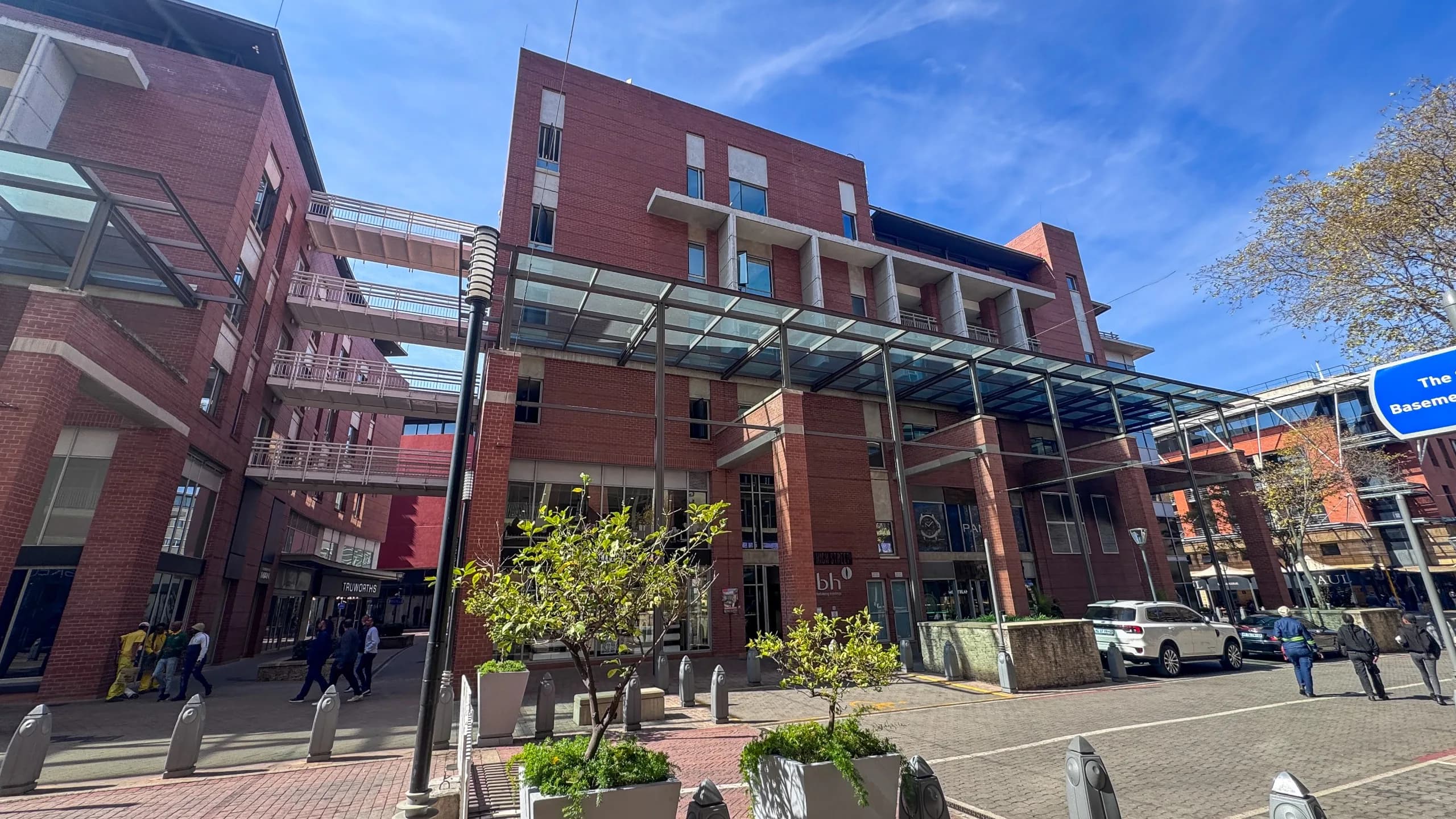 Exclusive 671m2 White-Boxed 1st-Floor Suite | 37 The High Street, Melrose Arch