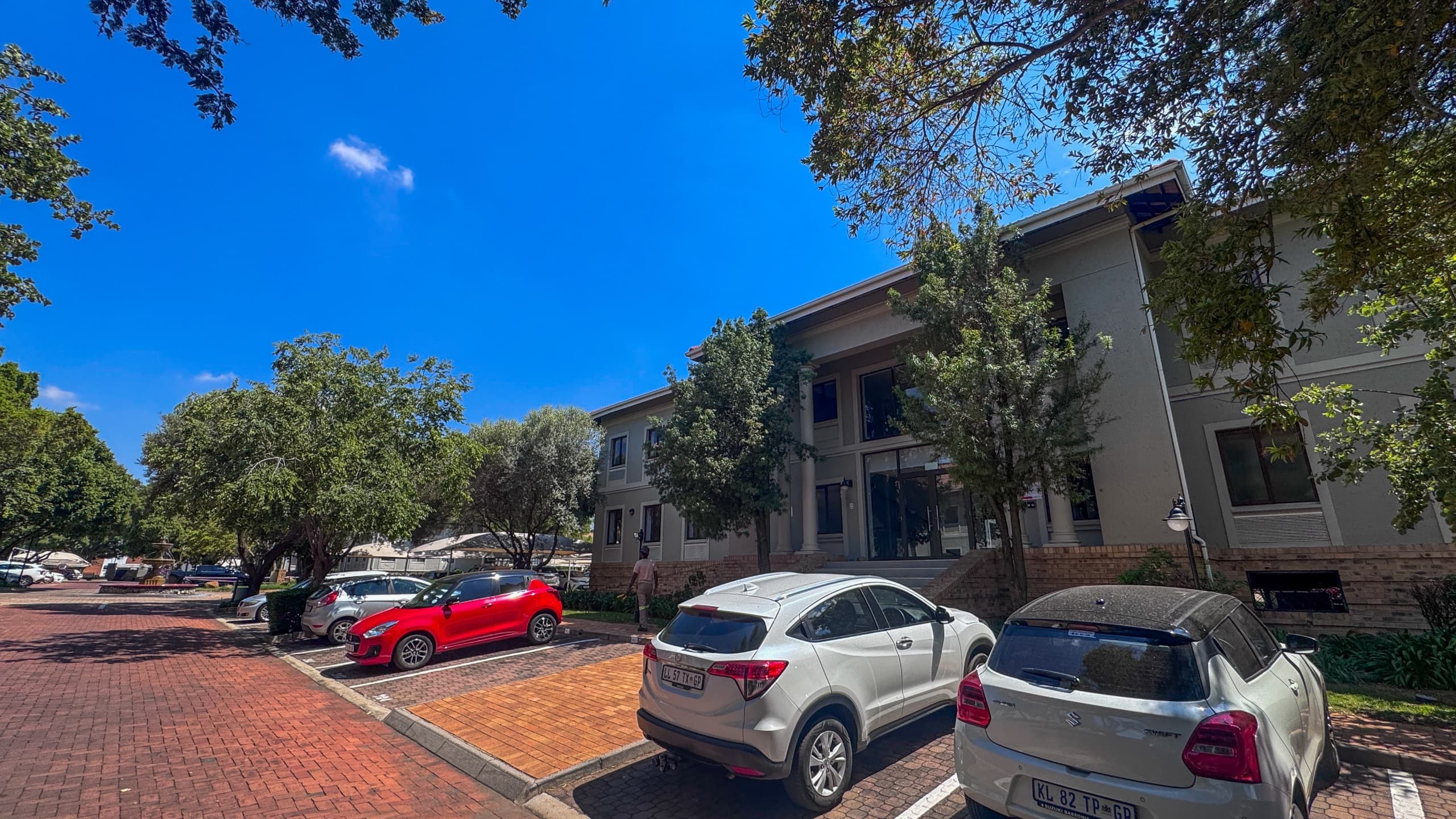 206m² Office To Let in Vorna Valley, Midrand