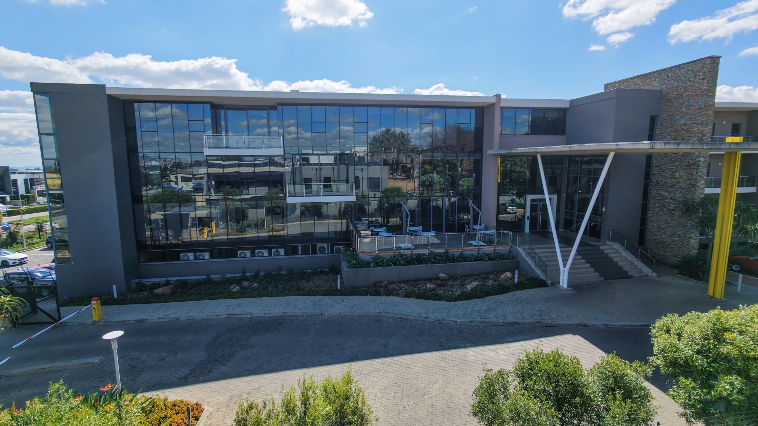 High-Spec 248m2 Ground-Floor Fitted Suite with Dual Balconies | The Crossing, Bryanston