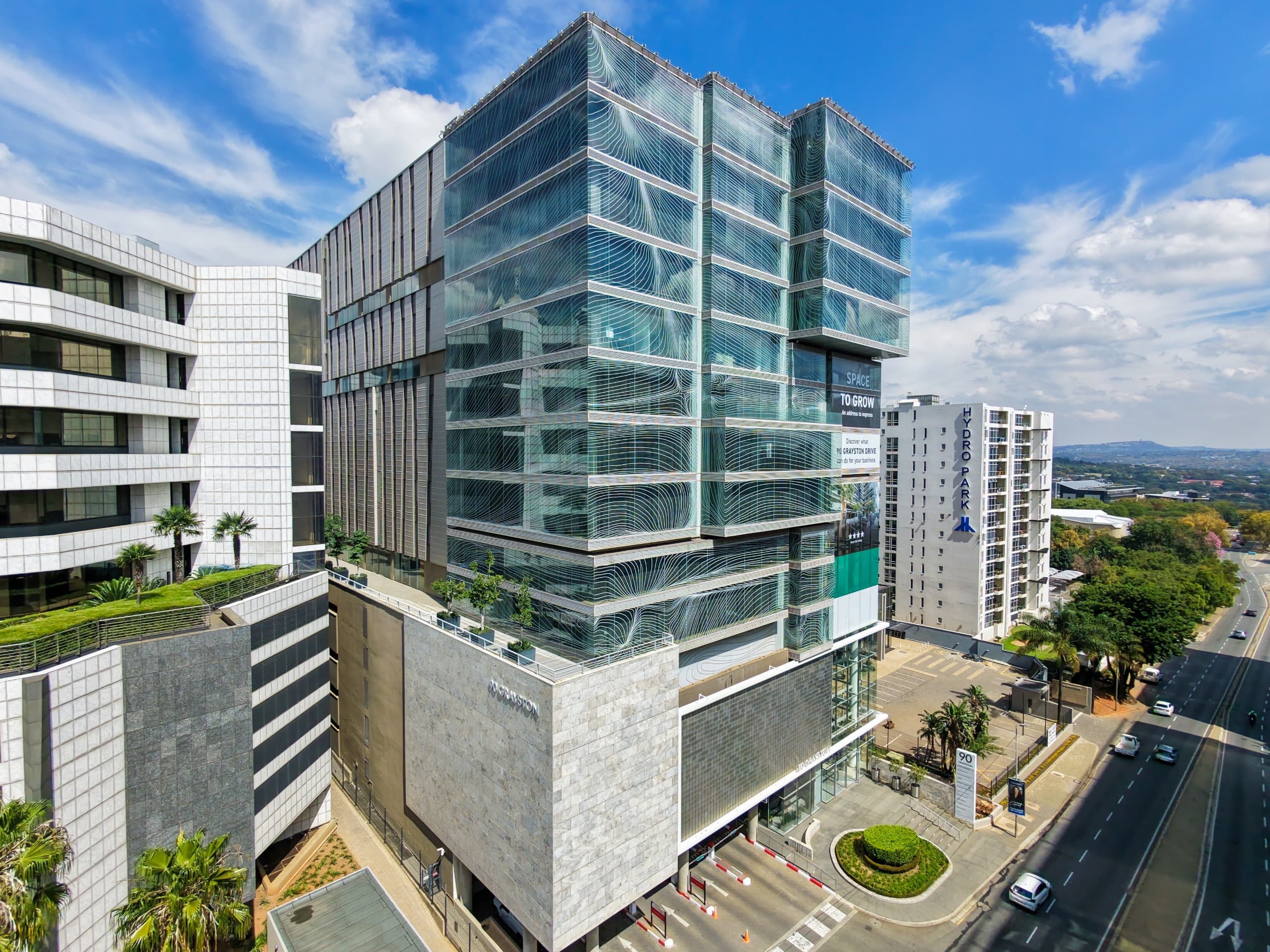 Substantial 1,976m2 White-Boxed 3rd-Floor Corporate Floor Plate | 90 Grayston Drive, Sandton