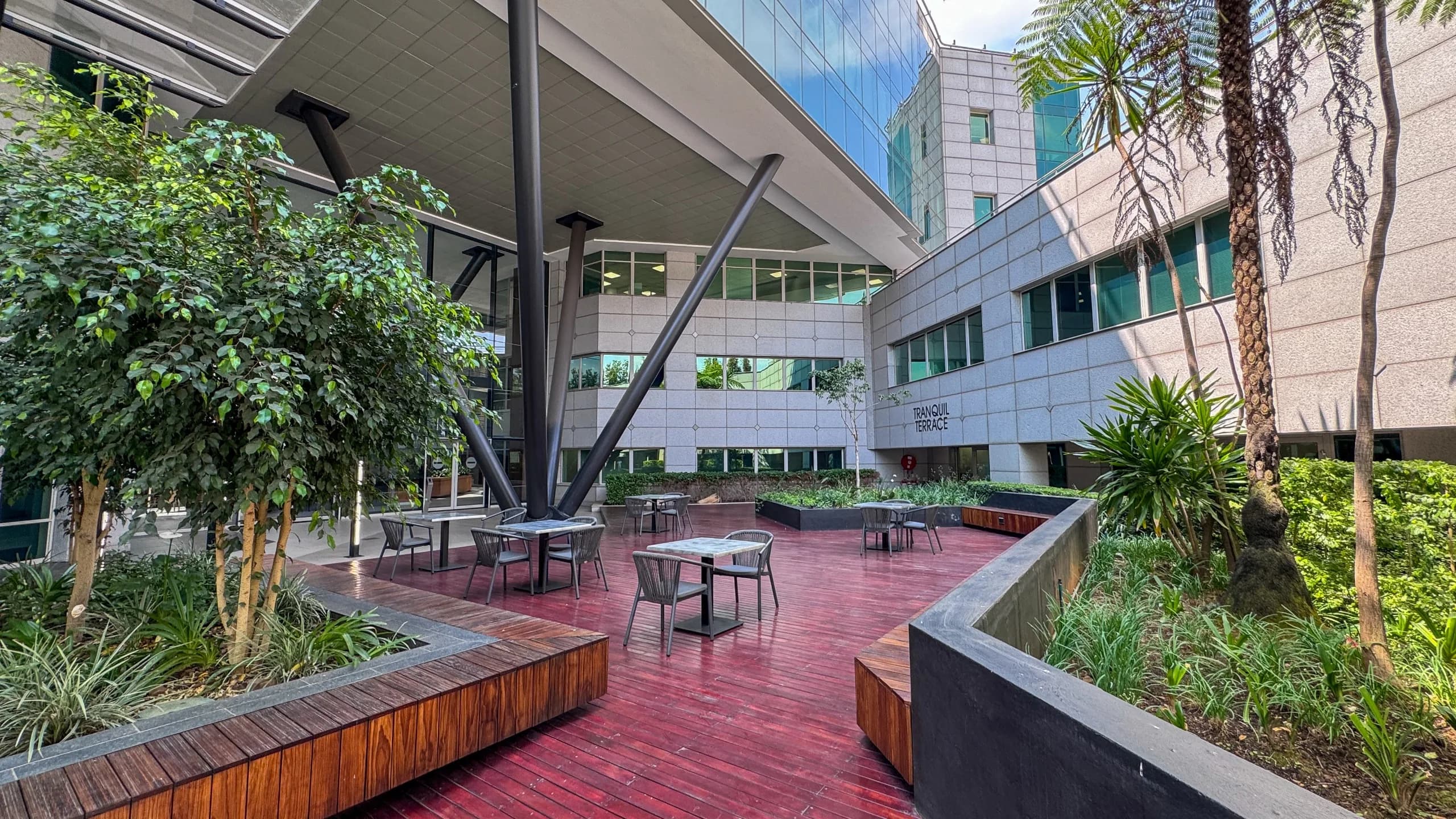 Renovated 364m2 1st-Floor Suite Overlooking Central Atrium | The Place, Sandton Drive