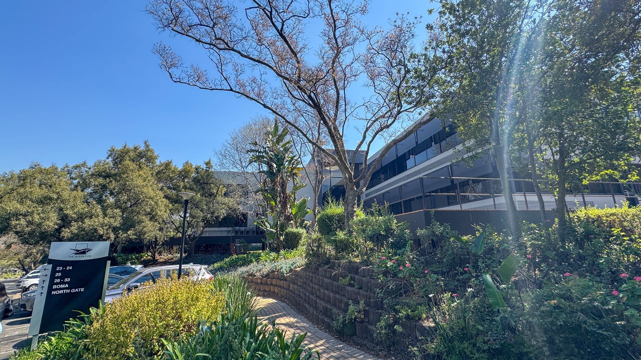 Column-Free 297m2 1st-Floor White-Box Suite with Garden Views | Building 25, Woodlands Office Park, Woodmead