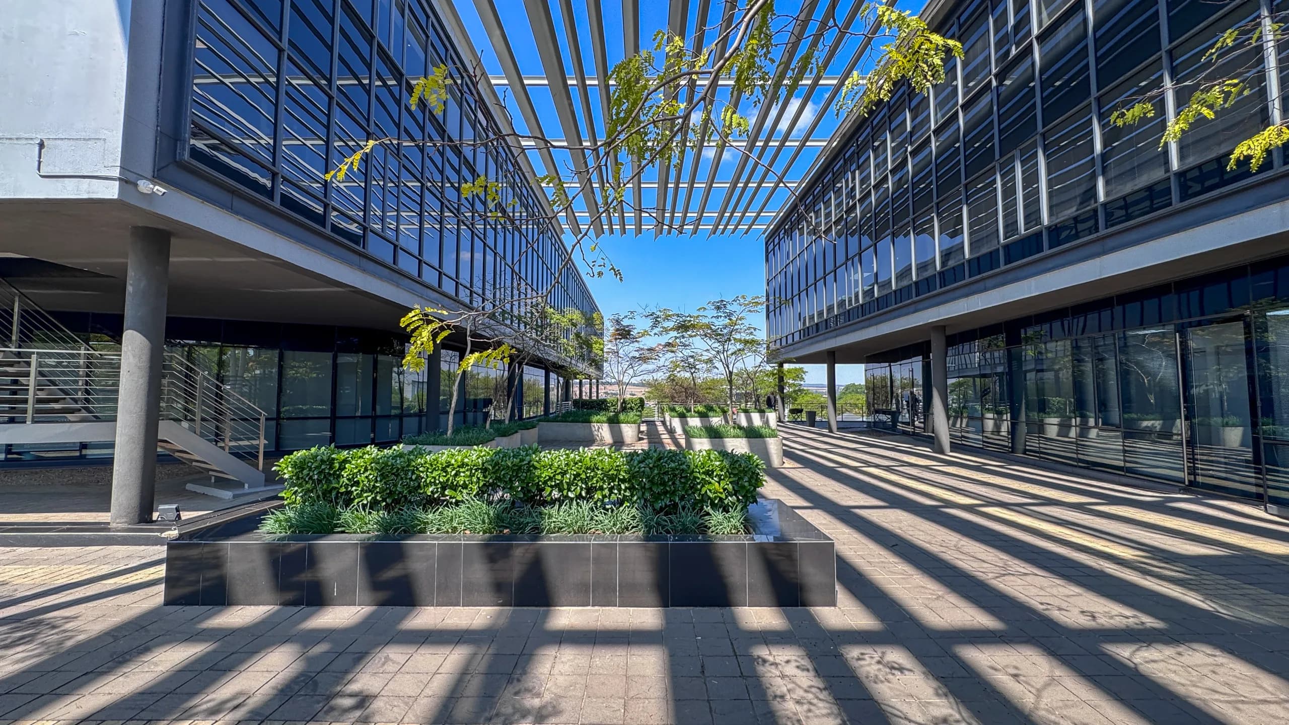 781m2 Blank Canvas Second-Floor Workspace with N1 Highway Exposure | Woodmead North Office Park