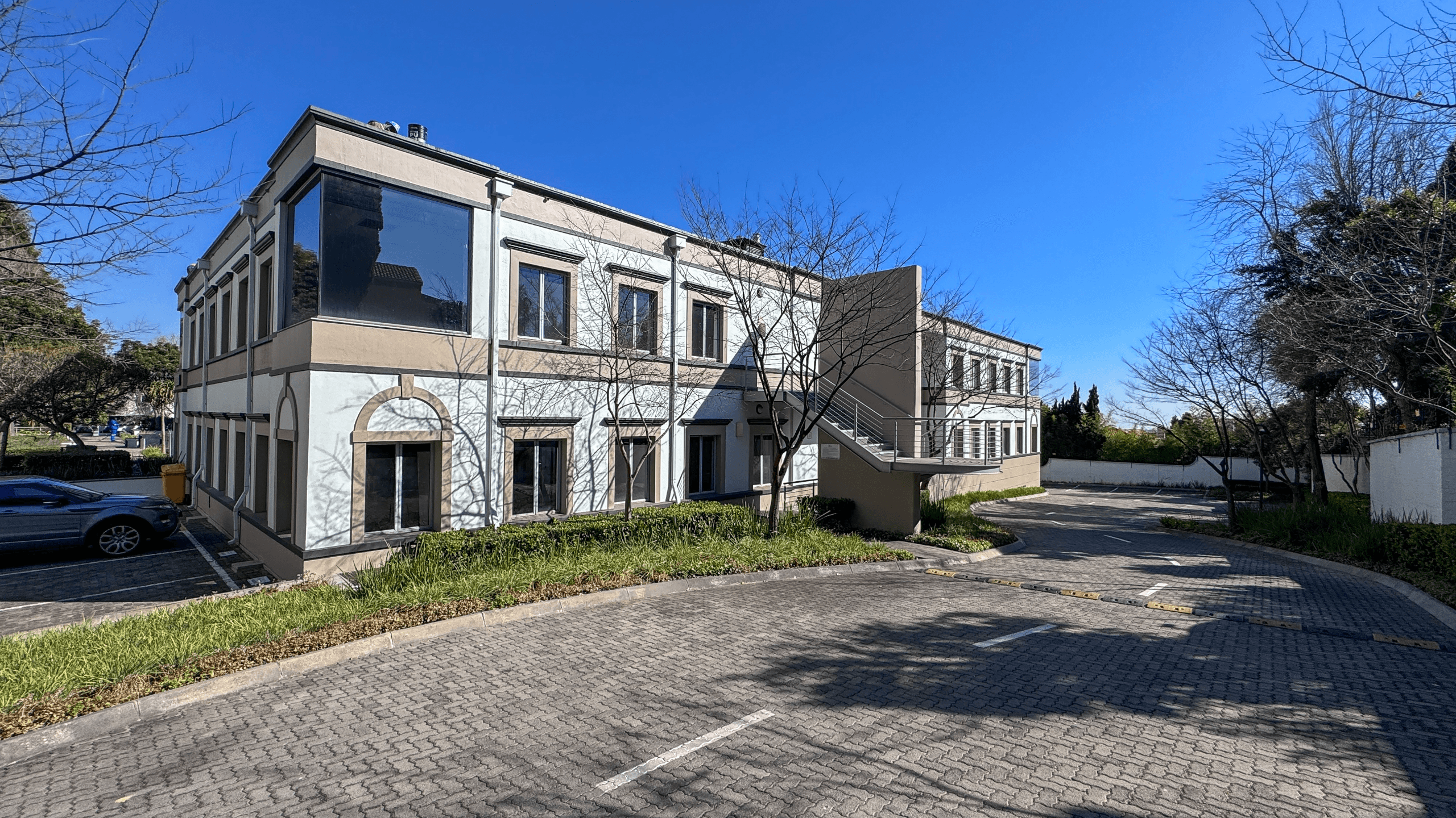 Substantial 1099m2 Fully Fitted First-Floor Commercial Wing with Rivonia Road Signage | Block A, Sandhurst Office Park