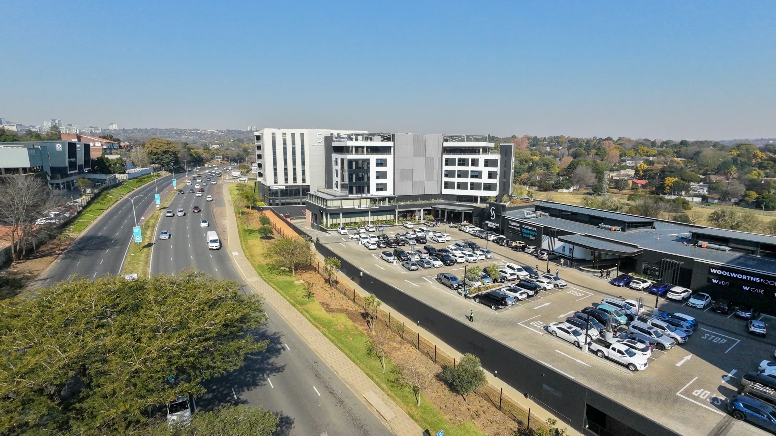 Exclusive 974m2 Entire 4th-Floor Office Plate with Balcony & Winnie Mandela Drive Views | Sandton Gate Precinct