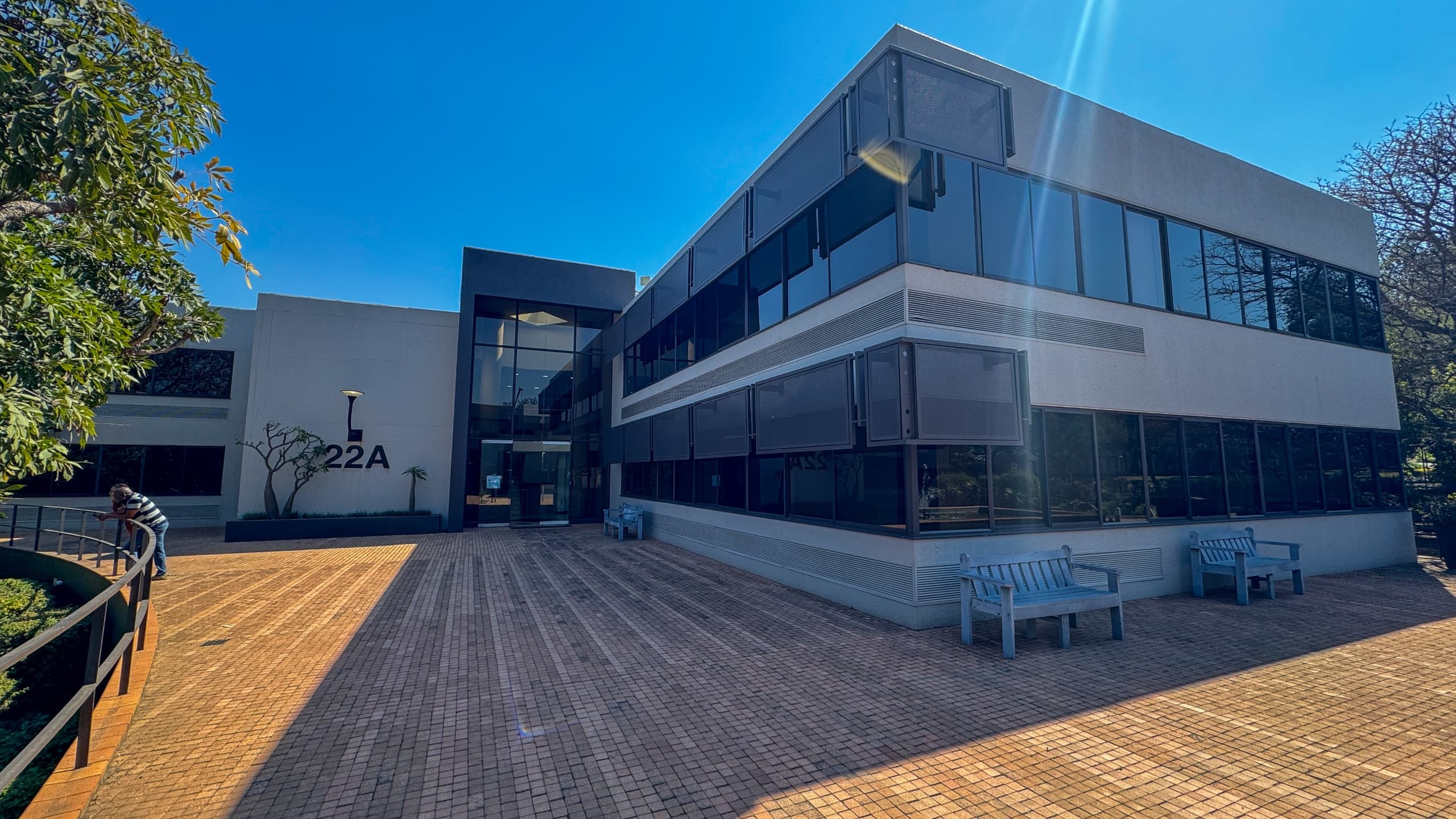 Refurbished 395m2 1st-Floor White-Box Suite with Garden Outlook | Woodlands Office Park, Woodmead