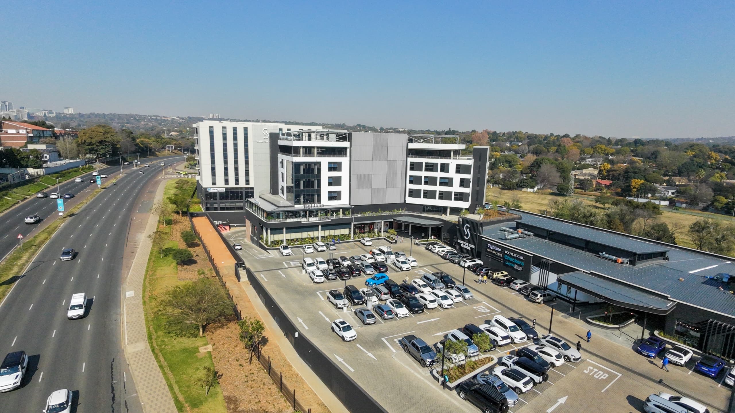 Versatile 335m2 Office Suite with Dual Exclusive-Use Patios | Sandton Gate Precinct
