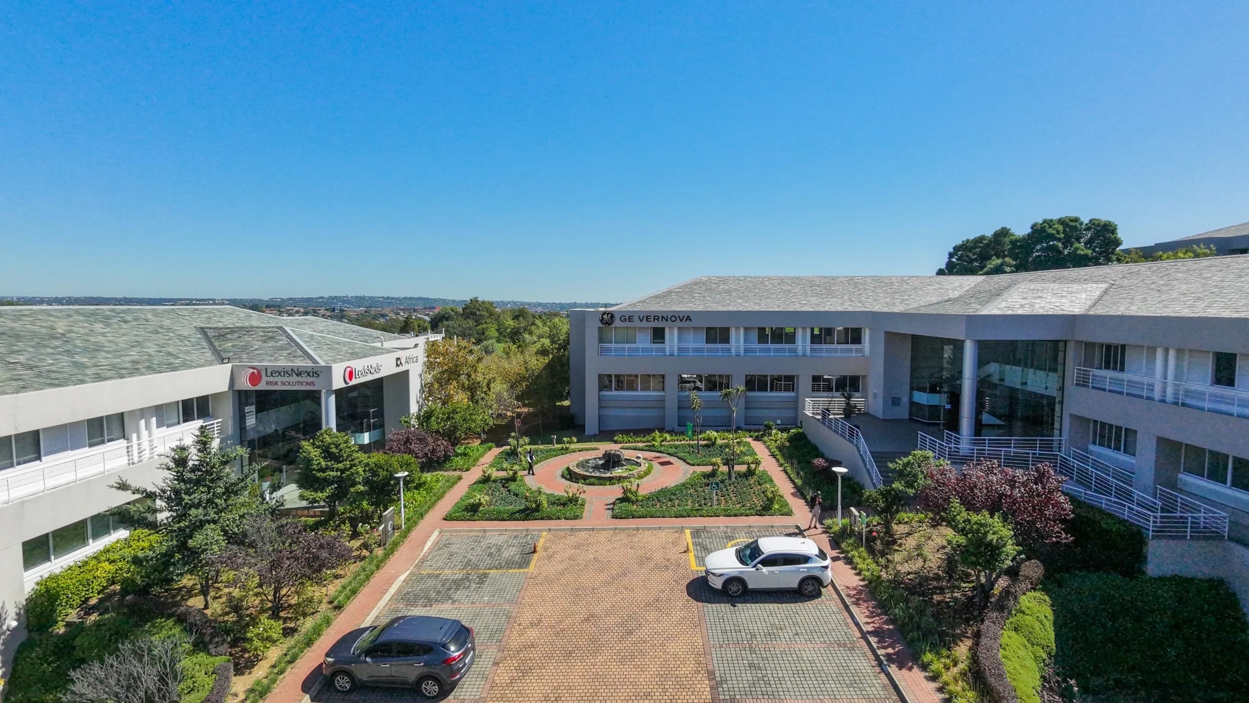 Scenic 559m2 Ground-Floor Office with Private Golf Course Patio | A-Grade Park Adjacent to Country Club