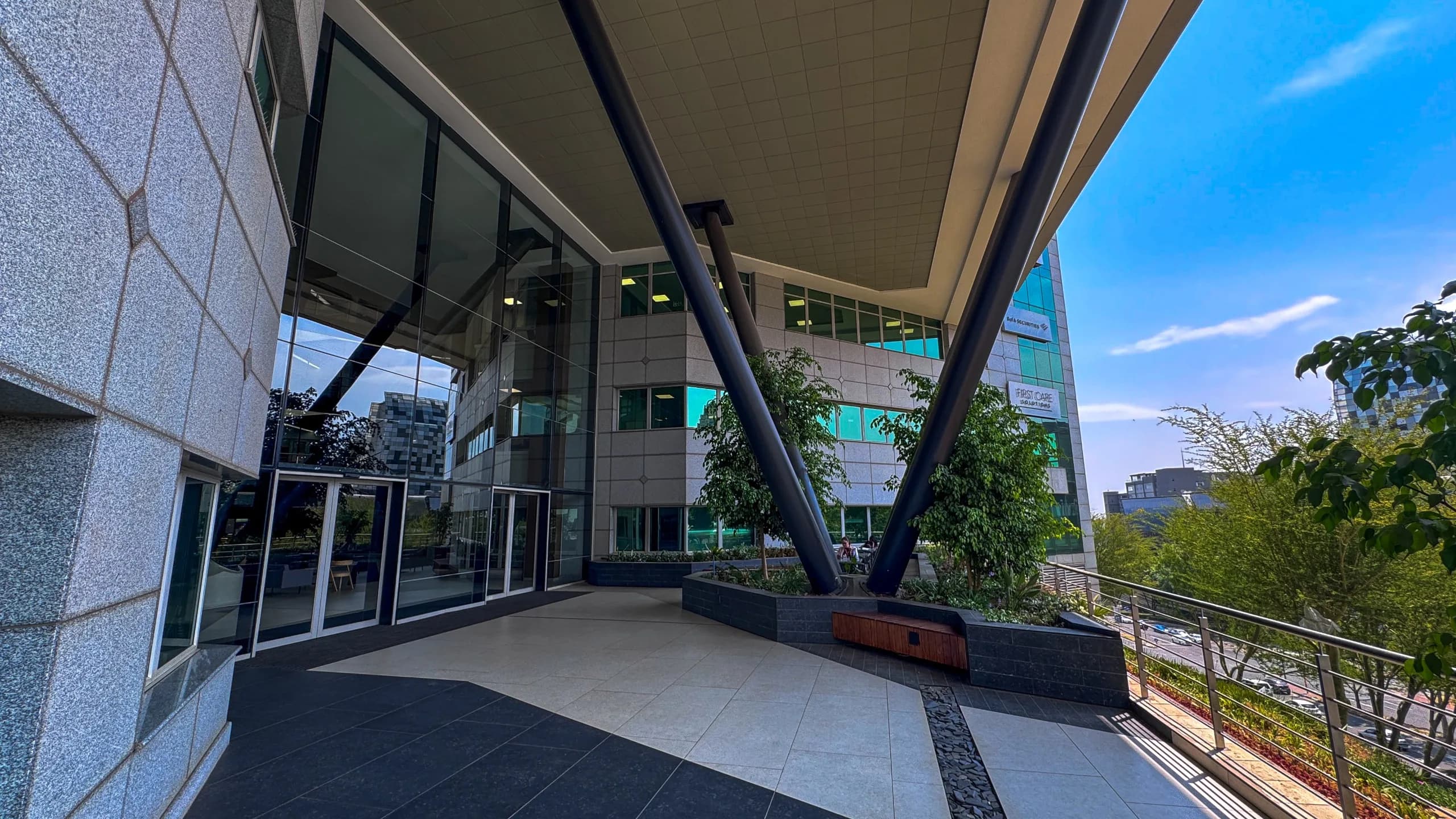 Prime 947m2 2nd-Floor North Wing Suite with Executive Fit-Out & Skyline Views | The Place, Sandton Drive