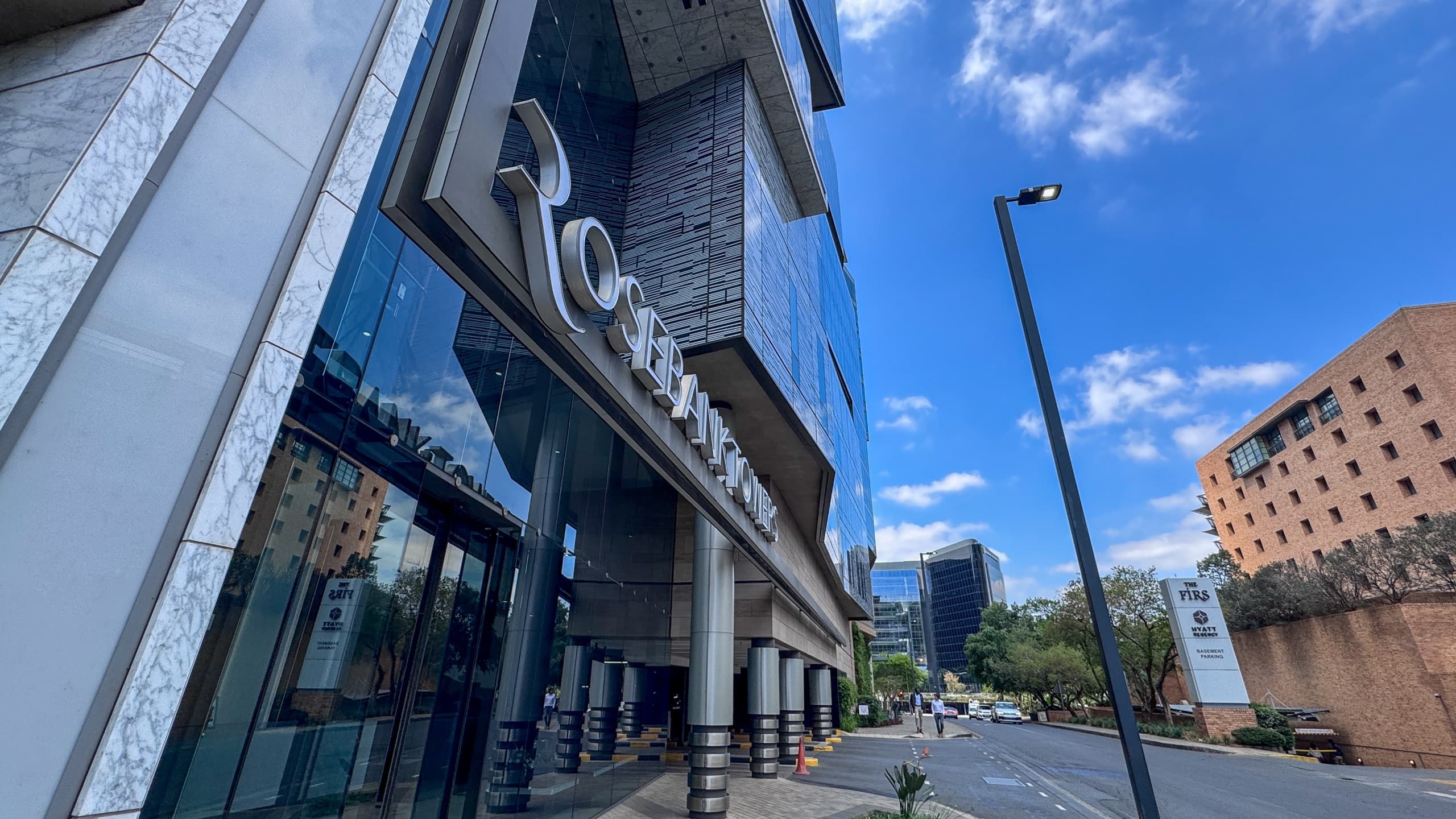 Prime 718m2 1st-Floor Modern Fitted Suite with North-Facing Glazing | Rosebank Towers, Rosebank