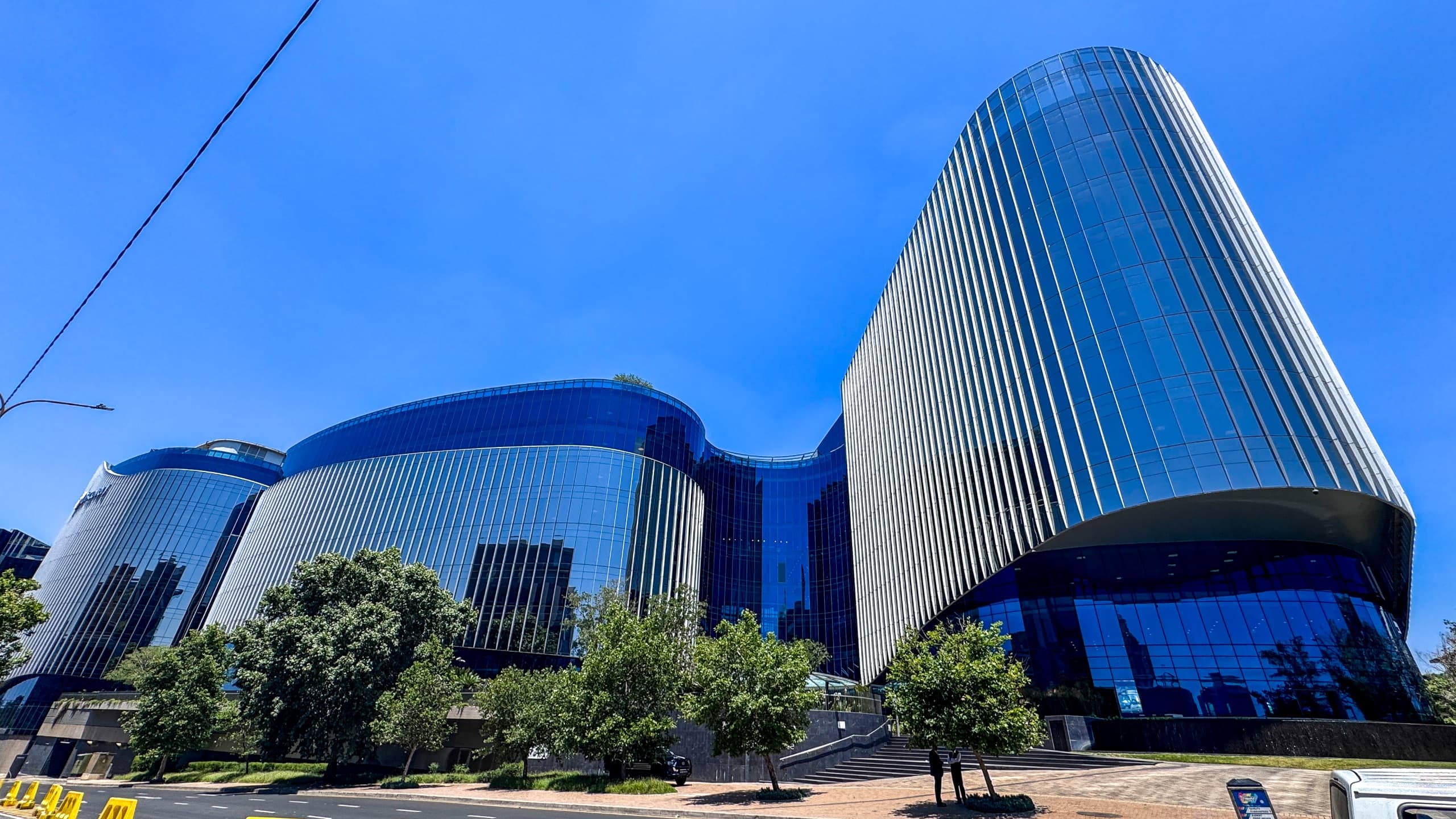 1,000m² Office To Let at The Park, Discovery Place