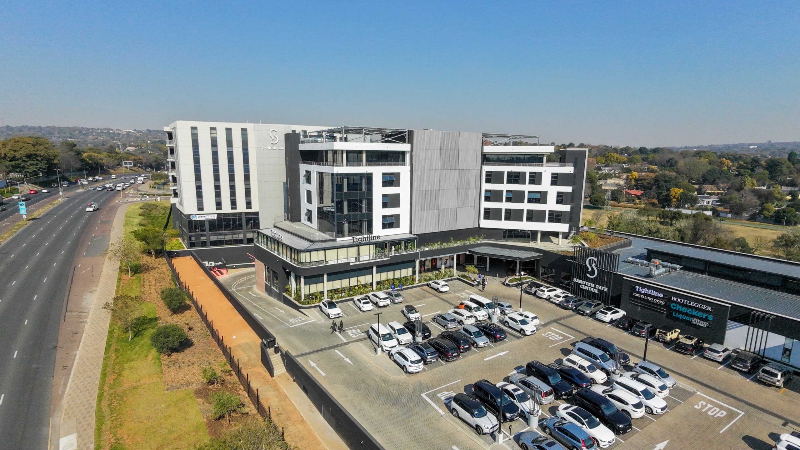 Light-Filled 284m2 3rd-Floor Office Suite with Winnie Mandela Drive Views | Sandton Gate Precinct